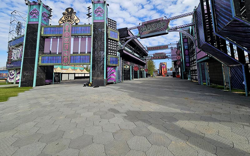 Paaspop 2025 hexafloor